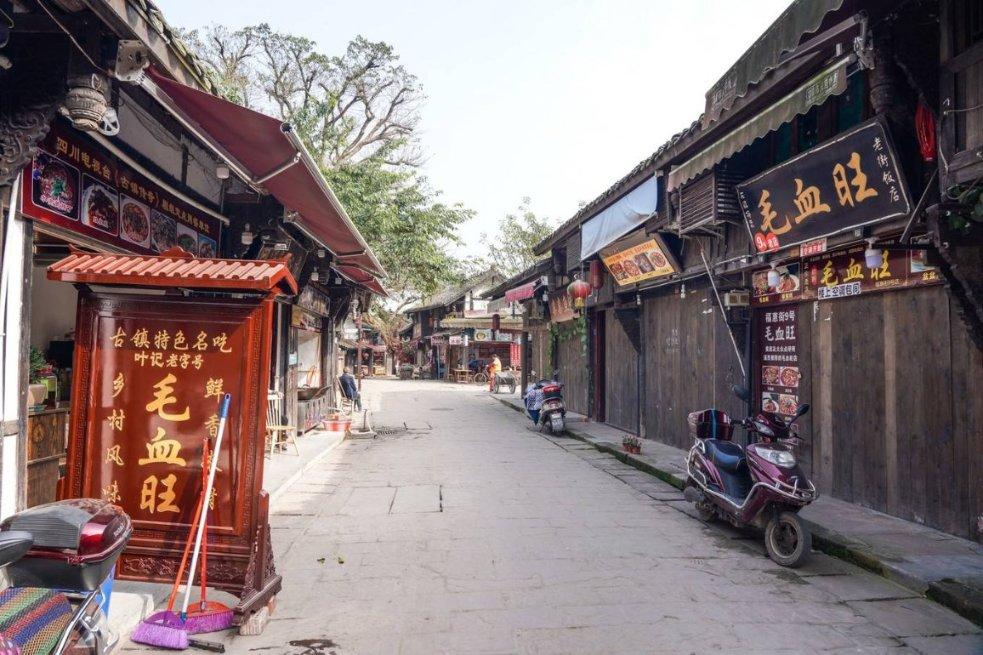 美国约70家公司正在发展先进核反应堆，其中六七家已与监管机构合作